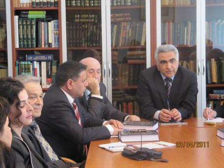 “Qadınsız və kişisiz fəlsəfə”